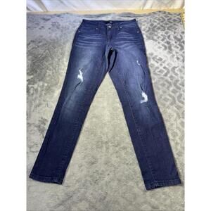 1822 Denim Distressed Jeans Women’s Size 27 Blue.   12352